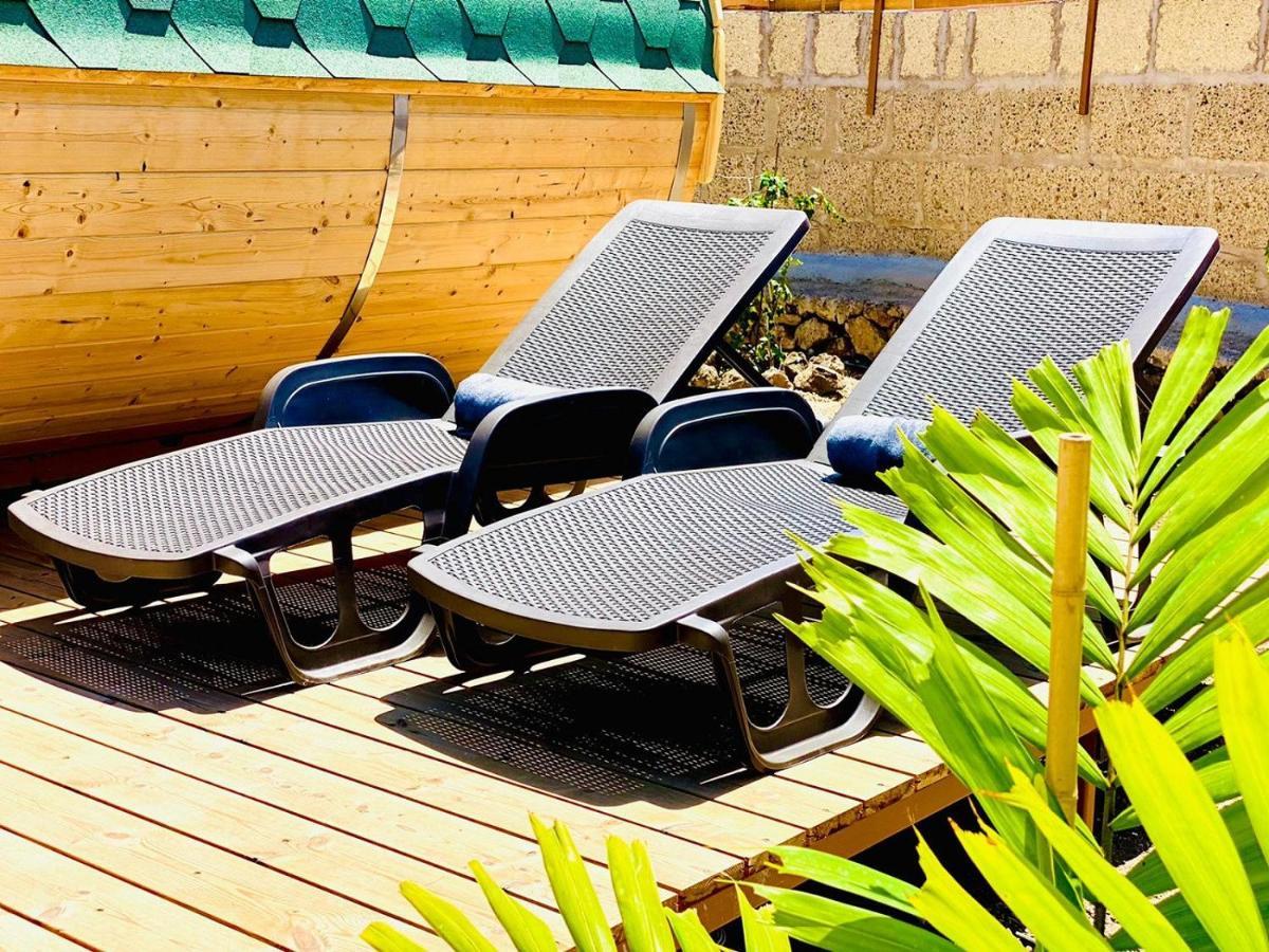 Amani Suite Con Jacuzzi Climatizado Y Piscina Buzanada Extérieur photo