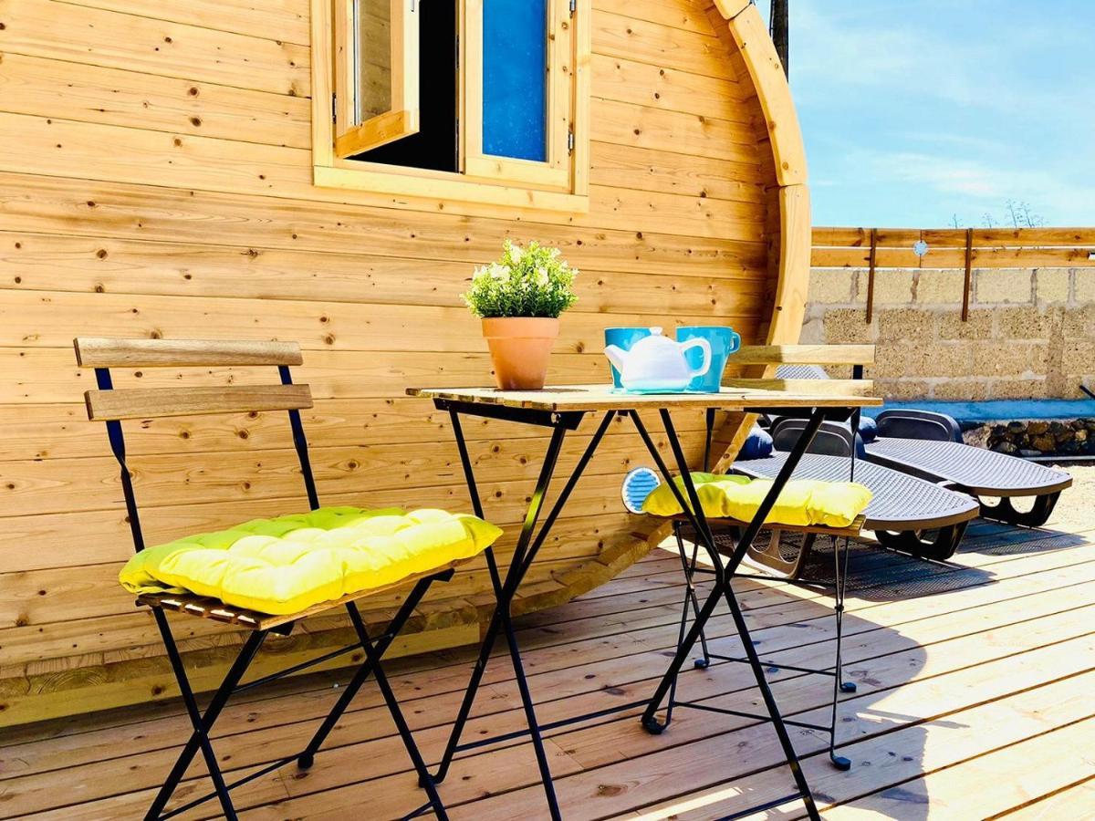 Amani Suite Con Jacuzzi Climatizado Y Piscina Buzanada Extérieur photo