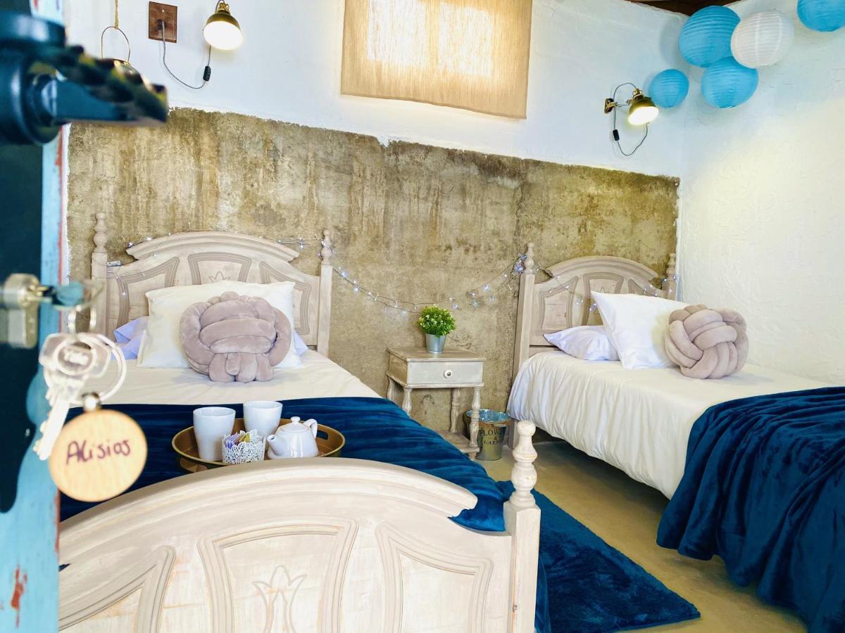 Amani Suite Con Jacuzzi Climatizado Y Piscina Buzanada Extérieur photo