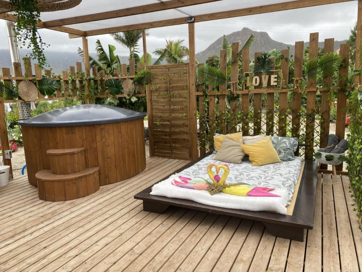 Amani Suite Con Jacuzzi Climatizado Y Piscina Buzanada Extérieur photo