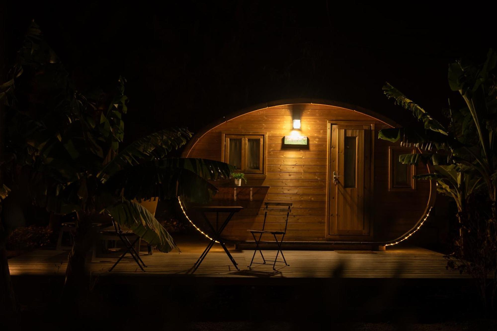Amani Suite Con Jacuzzi Climatizado Y Piscina Buzanada Extérieur photo